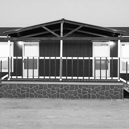 Grand Inn Big Lake Exteriör bild